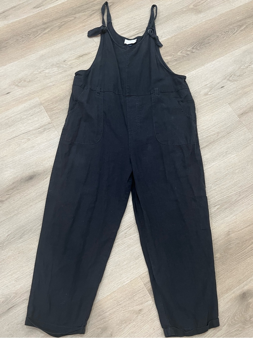 Universal Thread Black Linen Overalls